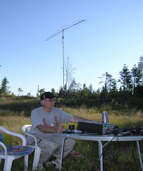 fick jag in mina loggvärden. Det är ju bedrövligt att vi måste dras med DOS-program år 2005. Enligt Janne, SM3CER kommer dock programmet MT4U att anpassas i vinter för bla NAC-testerna.