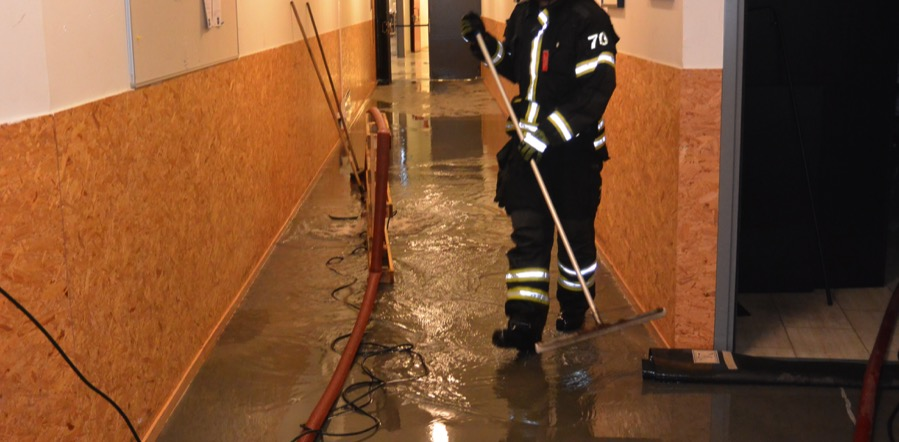Stora delar av köp centrat blev hårt