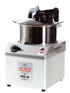 VCB-61/62 Blixtsnabbhack KAPACITET Bruttovolym 6 liter. Nettovolym vtska 4.3 liter. 0.5-3.5 kg/minut. BEREDNING Bereder torra, vtskerika och flytande varor.
