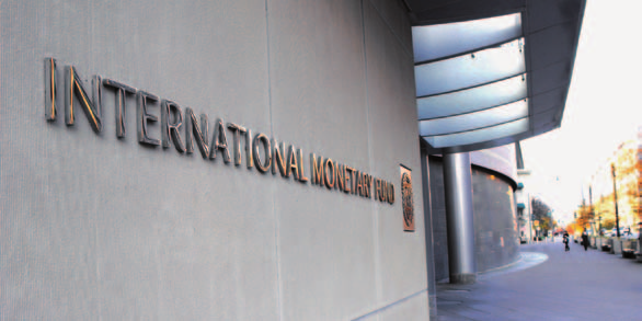Årsöversikt 2009 Internationella valutafondens (IMF) högkvarter i Washington. Foto: Matti Nummelin. svårt skuldsatta fattiga länderna.