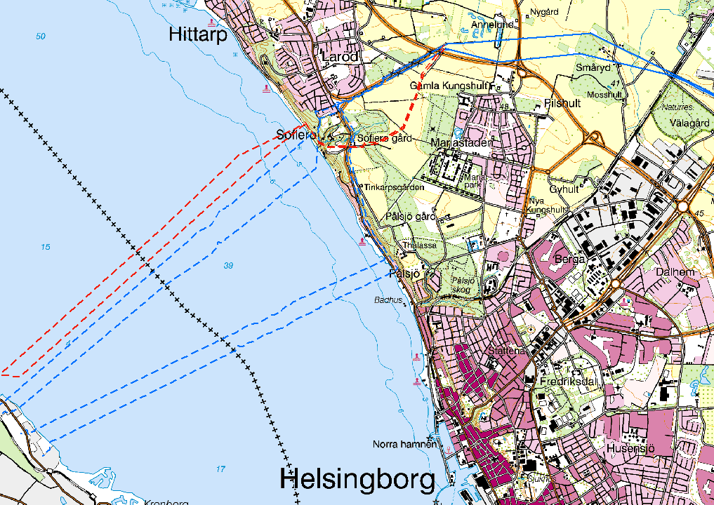 9(28) Figur 1. Befintliga 132 kv ledningar (blå streckade linjer utgör sjö- och markkabelförband och blå heldragna linjer avser luftledningar) samt nya kabelförband (röda streckade linjer).