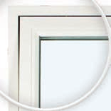 Vridfönster 3-glas aluminiumbeklädda träfönster Horisontalt vridbart fönster med 3-glas isolerruta. U-värde 1,2. Låsanordning med hög inbrottssäkerhet. Integrerat vädringsbeslag.