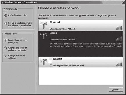 Windows XP Längst ned till höger på skärmen högerklickar du på den trådlösa anslutningsikonen och väljer View Available Wireless Networks (Visa tillgängliga trådlösa nätverk).