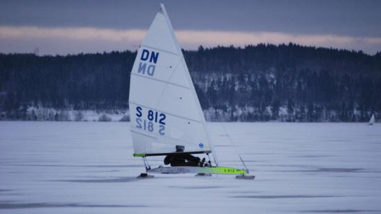 All Saints Regatta/ Johnny Köhler cup Internationella mästerskap samt utländska regattor Tomas Lingren och Oscar Wersäll besökte årets premiärregatta i Finland som seglades 16-17e november.