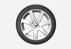 07 Hjul och däck Allmänt Köregenskaper Däck betyder mycket för bilens köregenskaper. Däcktyp, dimension, däcktryck och hastighetsklass är viktiga för hur bilen uppträder.
