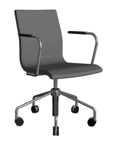 FLEX F-238 Höj- och sänkbar karmstol med gunga. Vridbart underrede på hjul i krom. Armstöd i svart plast. Height adjustable armchair with rocking effect. Swivelling pillar frame on wheels in chromium.