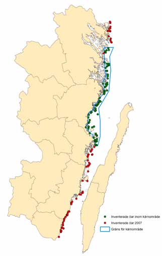8 häckfågelfaunan i östra smålands ytterskärgård 1990-2008 För att ett skär eller en ö-grupp ska ingå i inventeringen krävs att den innehåller minst 3 kustfågelarter varav minst 1 kolonihäckare.