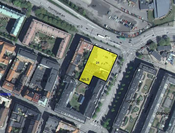 sammanfattad, under rubriken MILJÖKONSEKVENSER. MKB:n i sin helhet utgör en av planhandlingarna och finns att tillgå på stadsbyggnadskontoret.