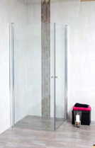 ALLMÄNT duschar Uppland (Klar / Tonat) TEKNISKA SPECIFIKATIONER Alla duschar med profiler (ej Värmland) har plats för rörgenomföring upp till 30 mm från vägg.