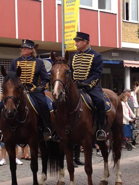 Verksamhet 2012 Vårterminen startade efter trettonhelgen med omväxlande ridning i vinterterräng och i Gånarps ridhus. Flitigast till häst var Michael och Roger.