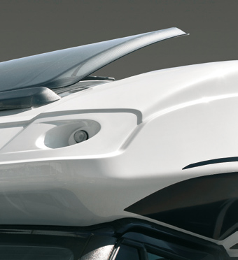 Automobil karosserikonstruktion och föredömlig körsäkerhet. För HYMER-fordonen används samma moderna limningsteknik som inom flygplansbyggnad och automobilindustrin.