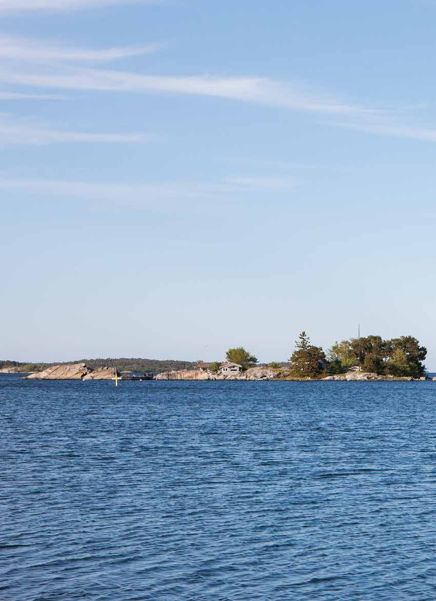 KÄRGÅRDERIEN Modellerna i den här serien är inspirerade av tockholms skärgård där den storslagna naturen möter Östersjön med sina kobbar och skär.