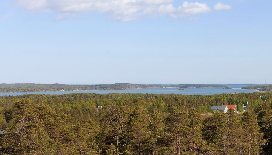 Utgångspriser Tomterna har utgångspriser, vilket innebär att budgivning blir aktuell om flera anmäler köpintresse för samma tomt. Tillträde Tillträde: Omgående efter köpslut.