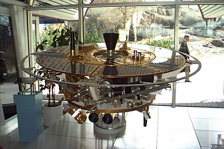 Svenska satelliter Freja 6 oktober 1992 14 oktober 1996 214 kg undersökte magnetosfären och den övre jonosfären