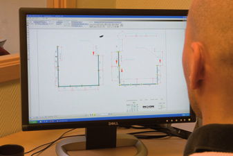 Praktisk maskinsäkerhet i korthet Ett viktigt verktyg i arbetet med maskinsäkerheten är riskanalysen.