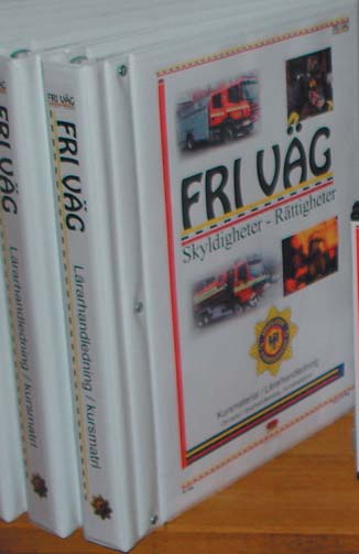 Lärarhandledning Innehåller Handledarstöd CD Skiva komplett med bildspel teoriövning