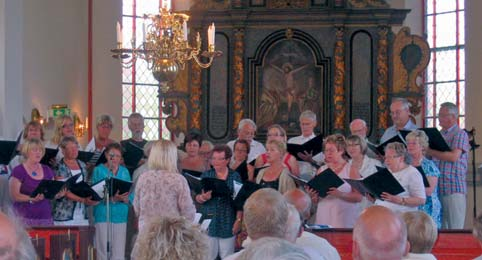 12 JUNI KL 19 Kyrkokören Kyrkokören i Västanfors Västervåla församling medverkar vid gudstjänster under kyrkoårets stora högtider i församlingens kyrkor.