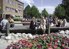 Översiktsplan 2006 Österåkers kommun Österåker - skärgård och stad - är den övergripande visionen för Österåkers långsiktiga utveckling. En attraktiv kommun att leva och bo i.