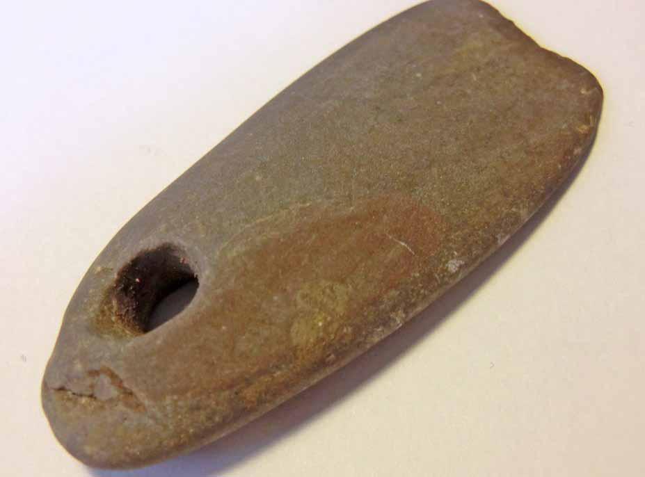 BILAGA 1 OMLÄGGNING AV GOLVET I KYRKAN ÅR 2012 I samband med golvarbeten i Segersta kyrka under våren 2012 utförde länsmuseet en antikvarisk schaktövervakning våren 2012.