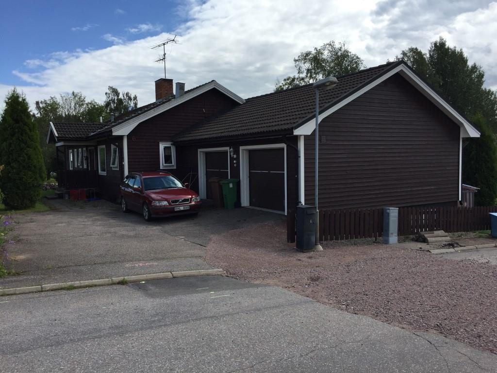 VärderingsInstitutet VÄRDEUTLÅTANDE avseende fastigheten SANDVIKEN PELIKANEN 8