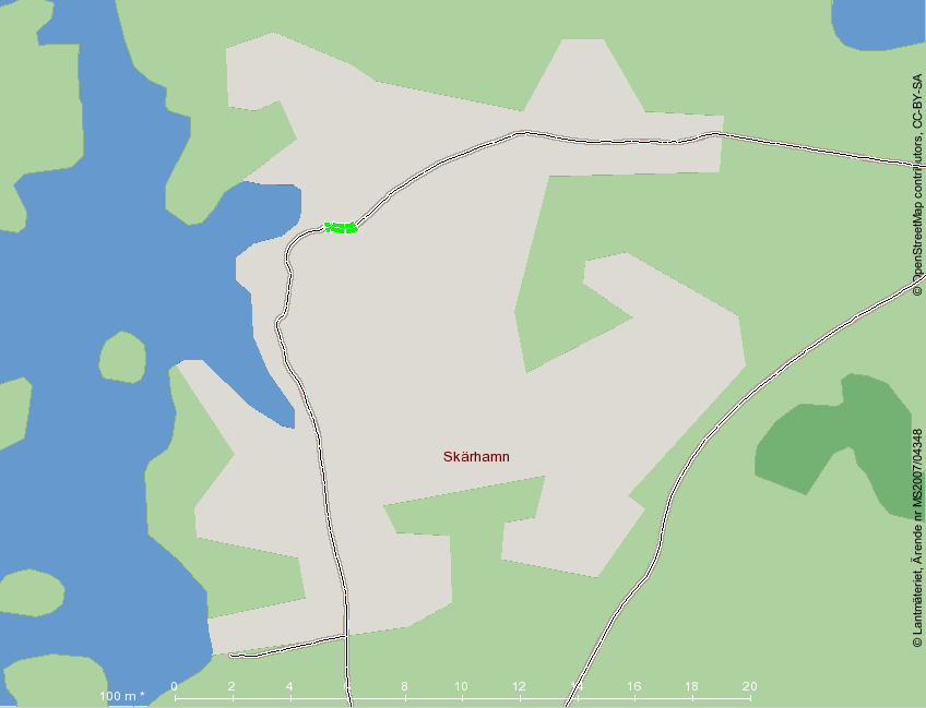 Figur 23a Beräknad årsmedelhalt av partiklar PM10 på utvalda gatu-/vägavsnitt i Tjörns kommun; Sjötången, Myggenäs.