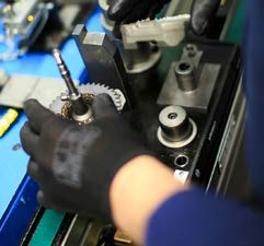 Haldex delårsrapport för perioden januari juni 2016 Haldex Delårsrapport, januari-juni 2016 Resultat Rörelseresultat exklusive engångsposter uppgick till 87 (137) MSEK för andra kvartalet och till