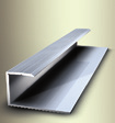 METALLPROFILER T-profil Easy Bendable Profil 295 24 x 6 mm Längd 270 cm Art.nr Förp. EB Borstad stål 122250 10 EB Silver 122248 10 - Används som dillationsfog för ex.