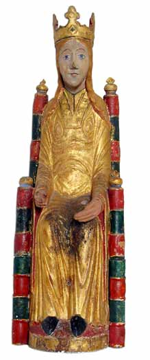 Viklaumadonnan anses vara en av Europas bäst bevarade träskulpturer från 1100-talet. Madonnan som är daterad till 1160-tal har nästan all sin ursprungliga färg bevarad.