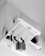 Home Appliances RENGÖRING OCH UNDERHÅLL Hölje och manöverpanel Använd vanliga rengöringsmedel för hushållet för att rengöra tvättmaskinen (använd inga slipmedel eller lösningsmedel).