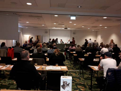 löpsedeln 1/2016 7 Rapport från SVERAKs årsmöte 2016 Av Anna Källström Årsmöte avhölls i år 19-20 mars i Göteborg på Scandic Opalen.