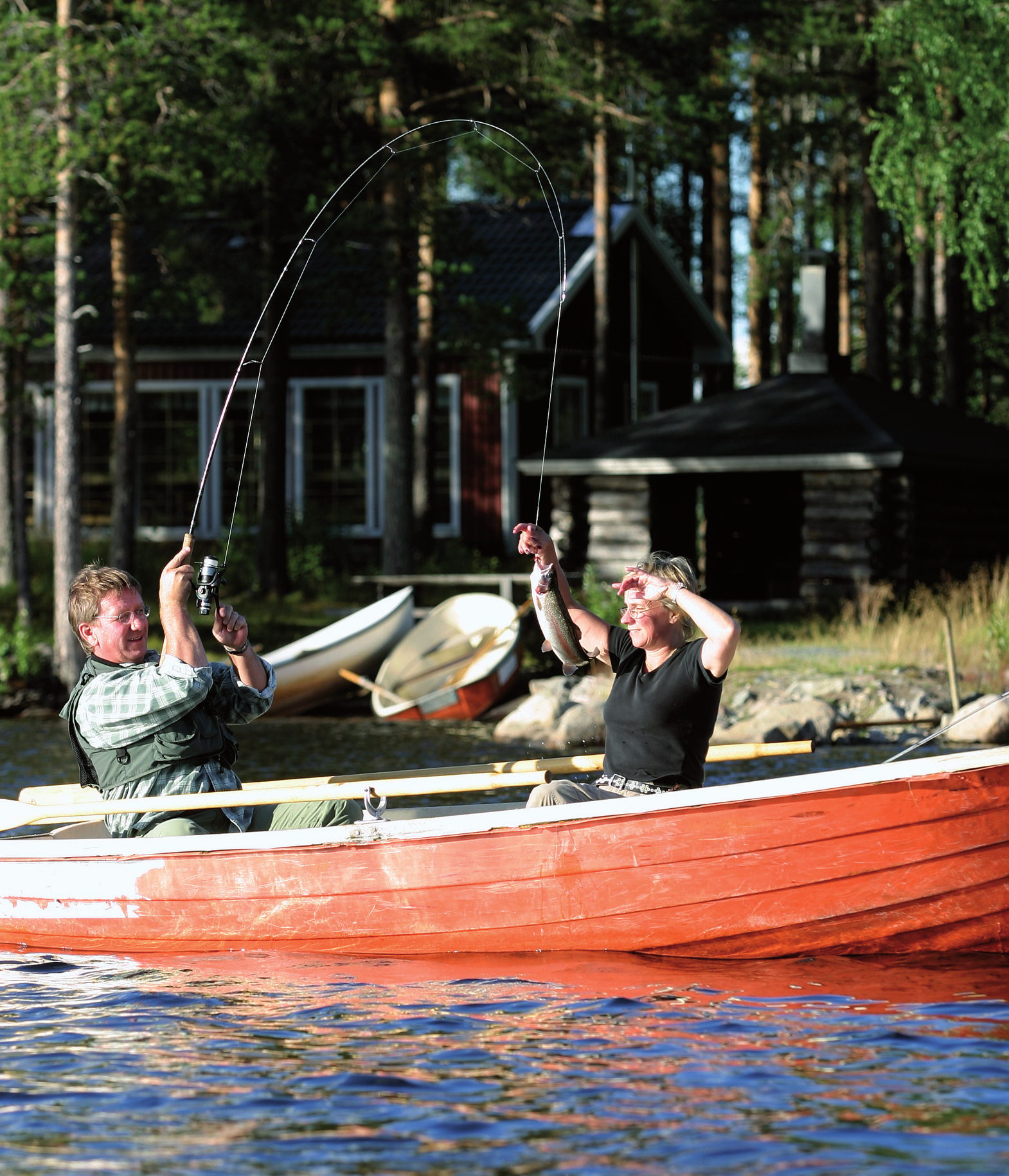 VERKSAMHETSBERÄTTELSE 2006 Fiske i Stora Stenträskets fiskecamp.