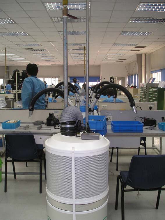 UTSUGSARMAR FÖR ARBETSBÄNKEN Filtronic AB utvecklar produkter för en bättre miljö vid arbetsbänken och är specialiserade på filtersystem för rening av processluft.
