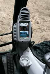 ZX140W-5 KOMFORT ZX140W-5 är konstruerad utifrån behov och krav från kunder och maskinförare runt om i världen.