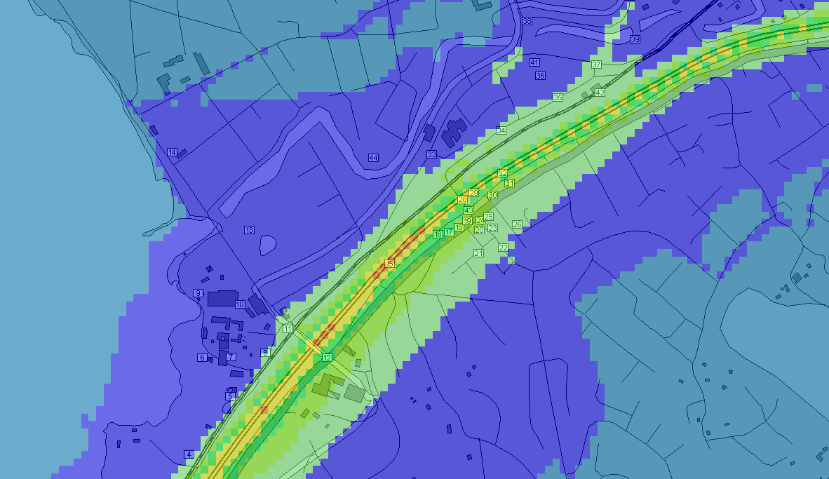 Figur 50. 98-percentilen av dygnsmedelvärdet av kvävedioxid år 2020 med trafikplats med 90 km/h på E 20. Figur 51.