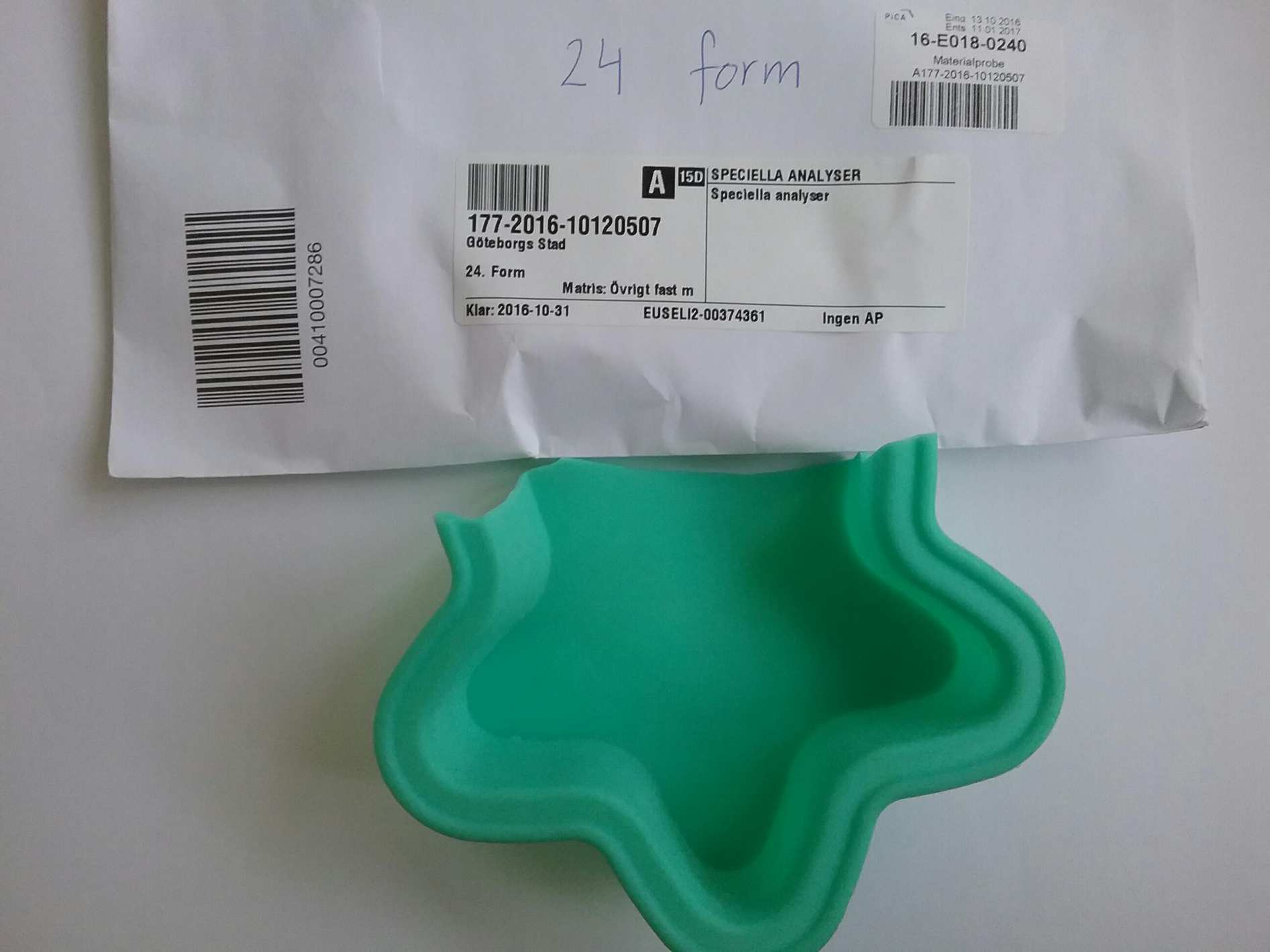 Test Report: total chlorinated paraffins test method: LA-GC-002.01 test result sample identification: A177-2016-10120507 24.