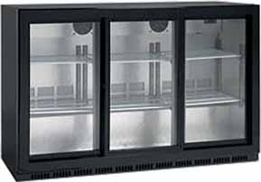 Tel. 015-348 40 Exponeringskylskåp Backbar Exponeringskylskåp med fläktkyla är perfekt för exponering av kylda drycker. Försett med glasdörr.