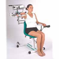 Kinetec Performa knä Performa är justerbar för patientlängd från 112 cm upp till 206 cm. Även denna maskin har lättöverskådlig och lättanvänd handkontroll där alla inställningar görs.