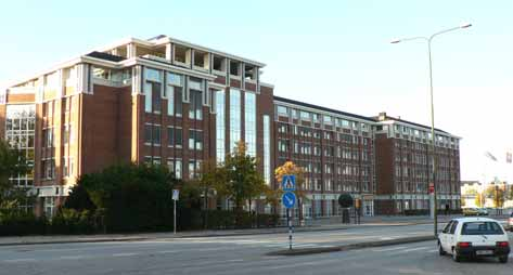 Figur 74. Malmö Energis kontorsbyggnad (numera E.ON) vid Nobelvägen (h). Antikvarisk kommentar Den gamla tegelbyggelsen från sekelskiftet 1900 är kulturhistoriskt värdefull.
