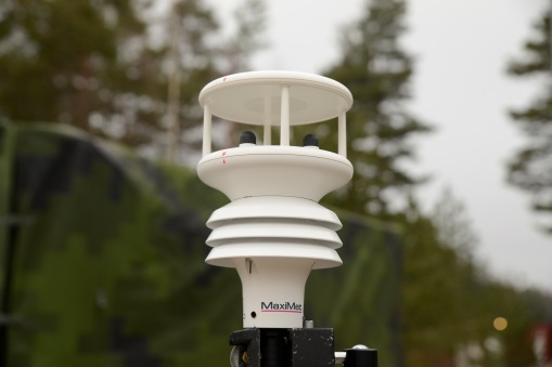 T&E Mark Meteorologi Vädertjänst Fasta mätstationer på provplatsen Mobila mätstationer för prov på övriga skjutfält Ultraljudssensor GILL Mobil sonderingsutrustning Vaisala med GPS som
