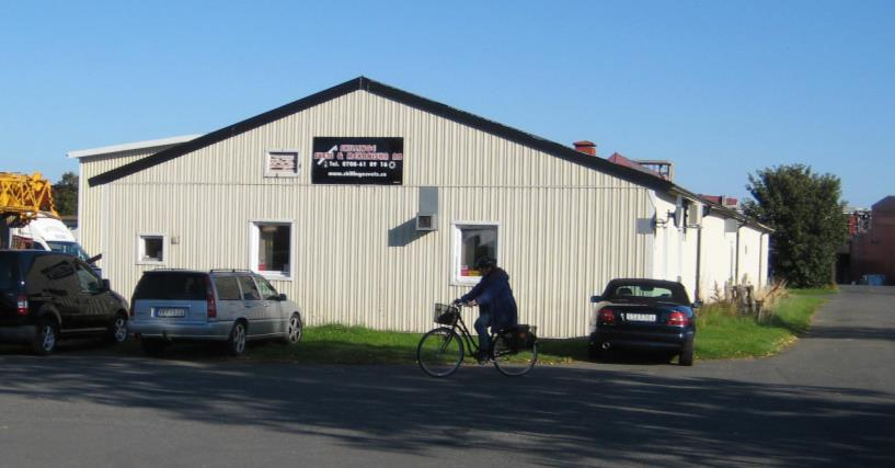 Skillinge svets och mekaniska AB ligger på Garvaren 10. Verksamheten utför arbeten inom smide, hydraulik och mekanik.