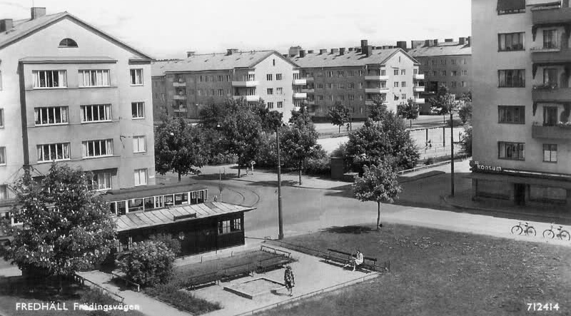 Förnyelse och vision En förnyelse av Spårvägsparken görs för att möta det ökande behovet av tillgängliga, trygga, spännande och hållbara platser för lek i Fredhäll/ Marieberg.