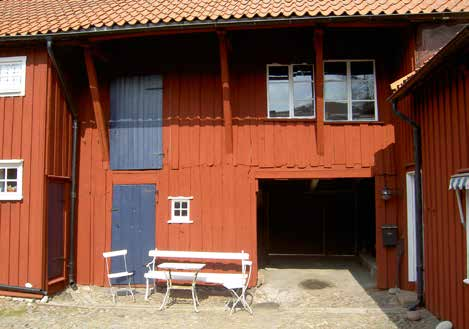 Byggnadsvård Färgsättning Färgsättningen på en byggnad är en del av dess arkitektur.