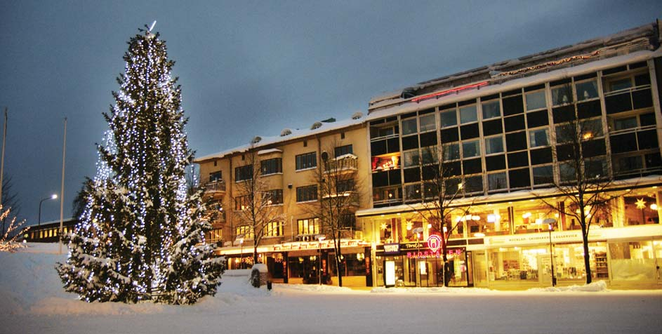 INRIKTNING 37 Torgets utformning har varit uppe för diskussion många gånger. Torget är en viktig länk mellan älven och stadsparken söderut och det kommande kulturhuset och resecentrumet norrut.