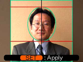 ÖVRIGA INSPELNINGSFUNKTIONER Inspelning av ett ID-foto Använd metoden nedan för att spela in ett porträtt och sedan skriva ut ett antal ID-foton av olika standardstorlekar.