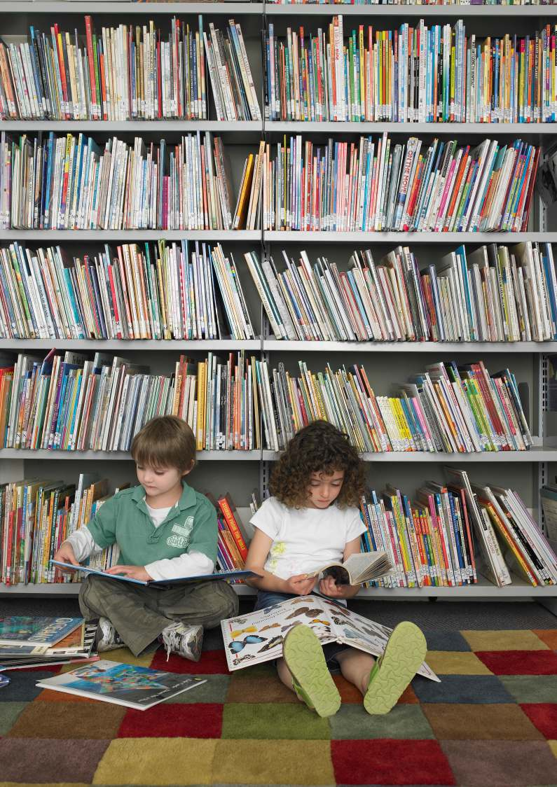 Biblioteken har öppet som vanligt Klippans bibliotek Måndag, tisdag och torsdag: 10:00-19:00 Onsdag och fredag: 10:00-16:00 Lördag: 10:00-13:00.