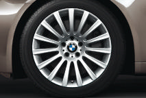 BMW lättmetallfälgar Multieker, med olika däckstorlek; fram, J x