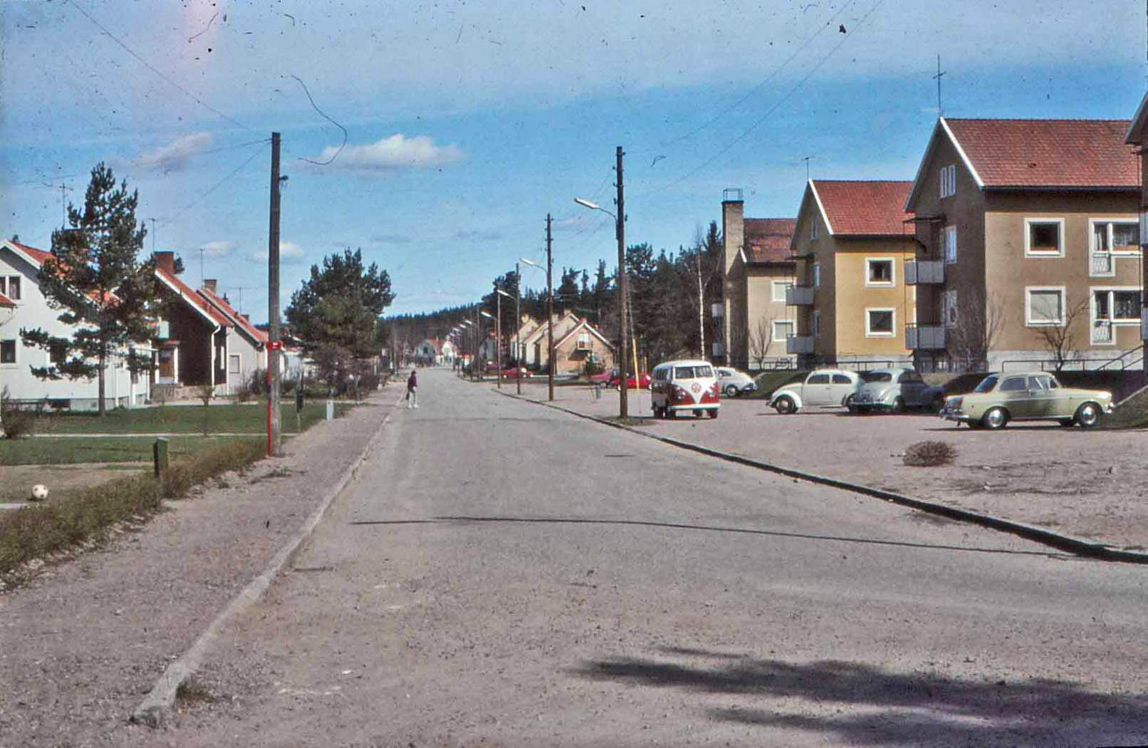 svarande yta i hus nr 3 gjordes om till en affär.