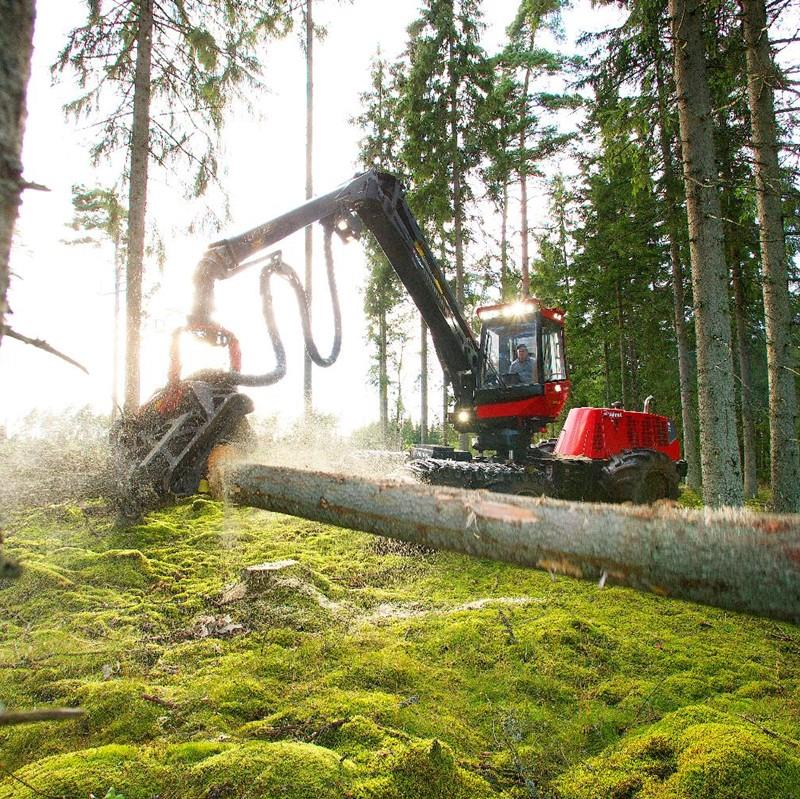 Södra Skog Köper in skogsråvara från medlemmarna levererar till Södras industrier Skoglig service av hög kvalitet Sköter medlemmars