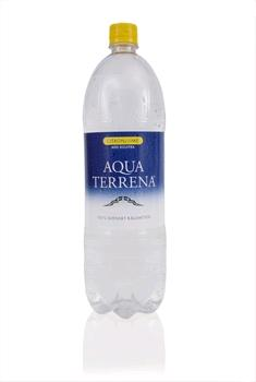 Aqua Terrena Aqua Terrenas affärsidé är att med hygienisk och innovativ produktionsteknik tillvarata och på speciella flaskor buteljera och på bag-in-box förpacka ett unikt och internationellt
