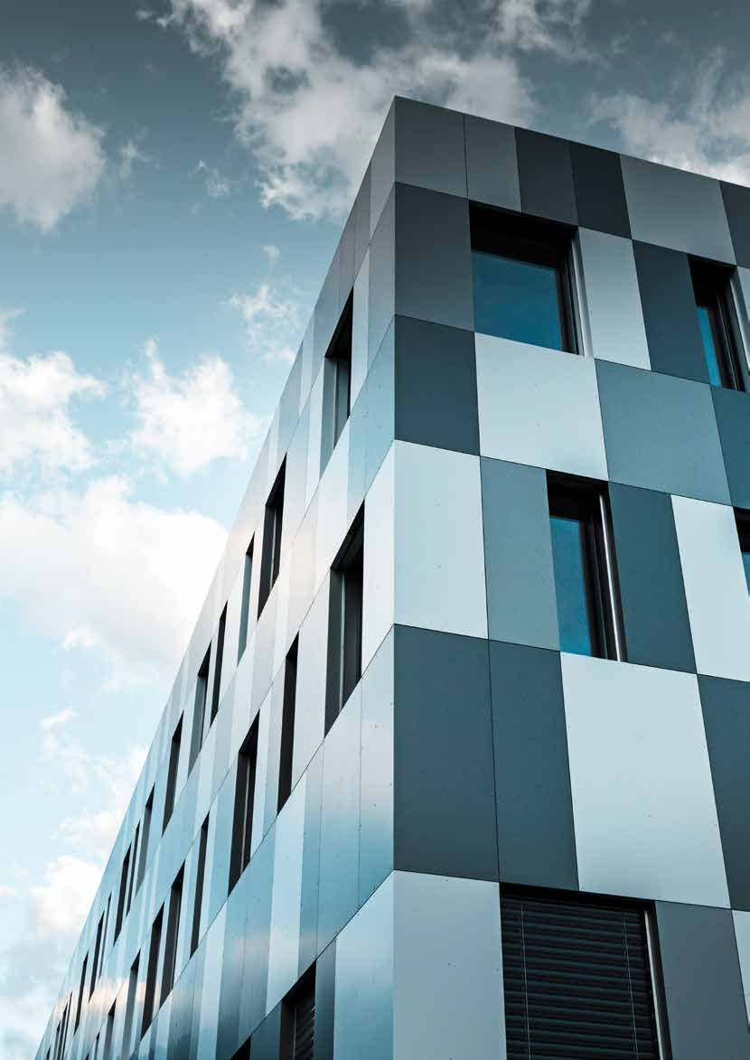 Produkt: PREFA kompositskiva i aluminium Färg: röksilver, silvermetallic, ljusgrå Ort: